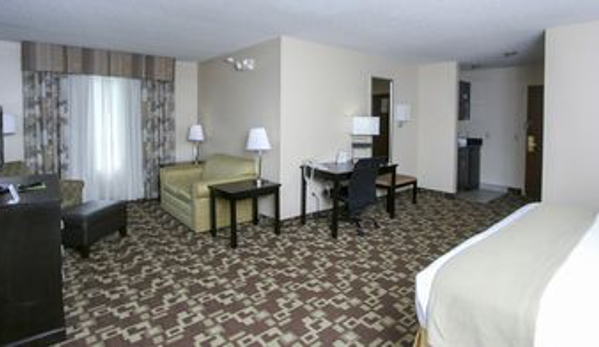 Country Inn & Suites by Radisson, Shelby, NC - Shelby, NC