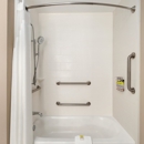 Holiday Inn Express & Suites Auburn - University Area by IHG - Hotels