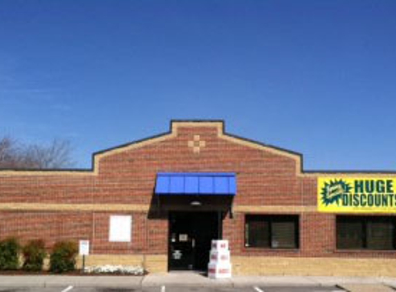 AAAA Self Storage - Norfolk, VA