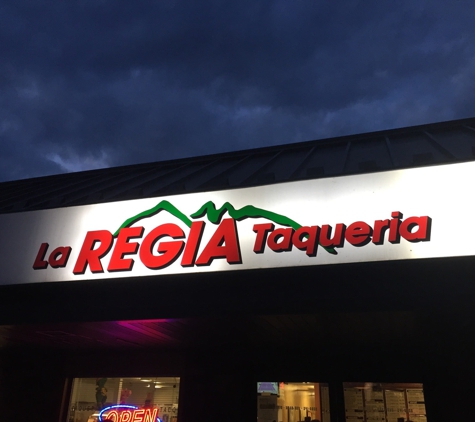 La Regia Taqueria - Iowa City, IA