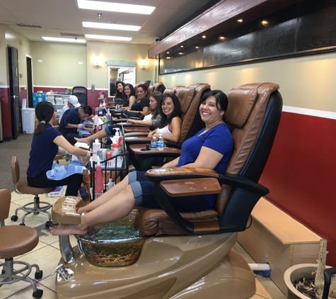 OPL nails and spa - Thornton, CO