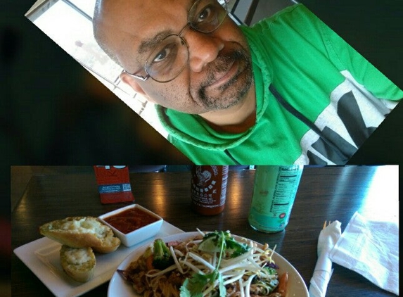 Noodles & Company - Hagerstown, MD