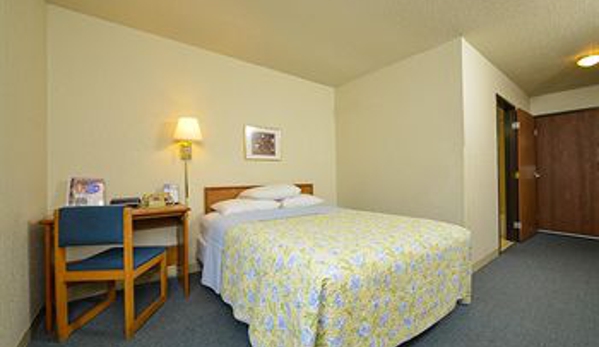 Americas Best Value Inn - Wisconsin Rapids, WI