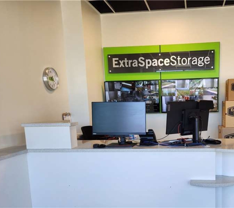 Extra Space Storage - Houston, TX