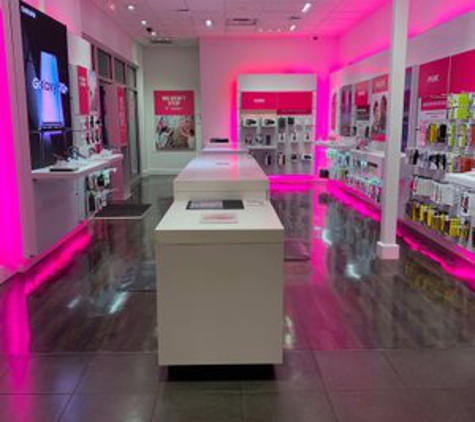 T-Mobile - Gretna, LA