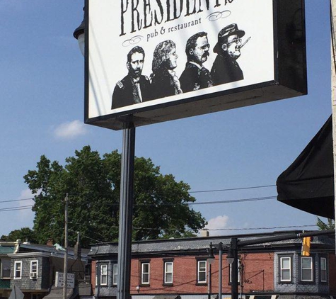 Dead Presidents Pub & Restaurant - Wilmington, DE