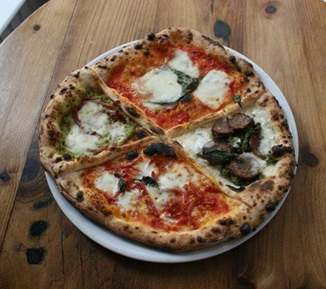 Dellarocco's Brick Oven Pizza - Brooklyn, NY