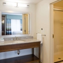 Hampton Inn & Suites Minneapolis West/ Minnetonka - Hotels