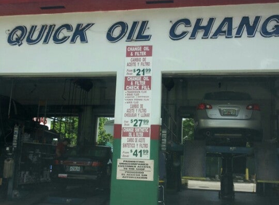 Las Brisas HandCar Wash & Quick Lube - Miami, FL