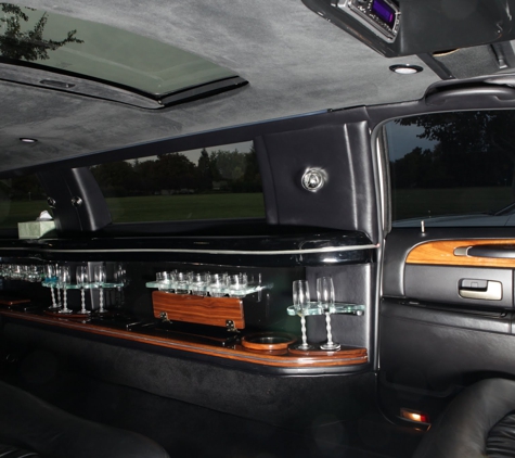 Blue Bird Limo Service - Davis, CA