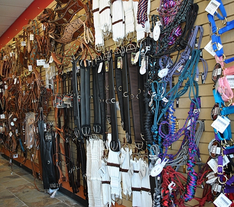 Hilason Tack & Equine Supplies - Stafford, TX