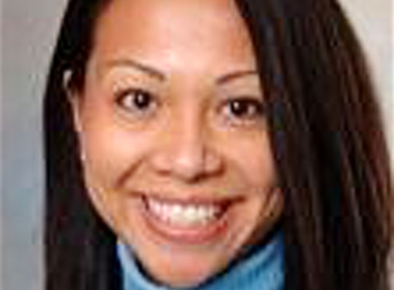 Dr. Czarina Azcueta Helf, MD - Milwaukee, WI