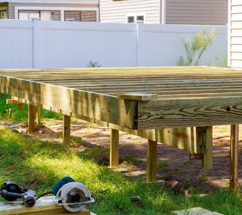 Rainier Fencing & Decking - Auburn, WA