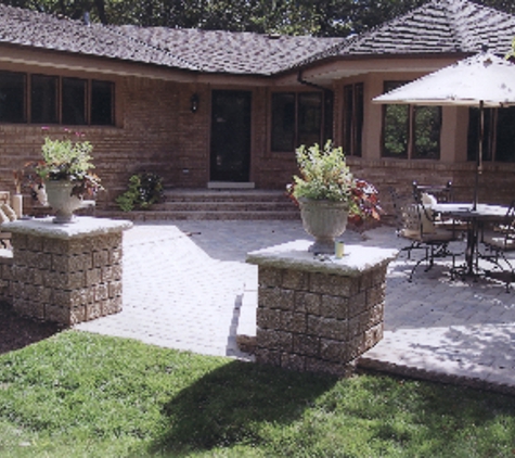 Garas Landscaping - Machesney Park, IL