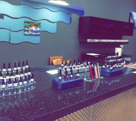 University Vape - Davie, FL