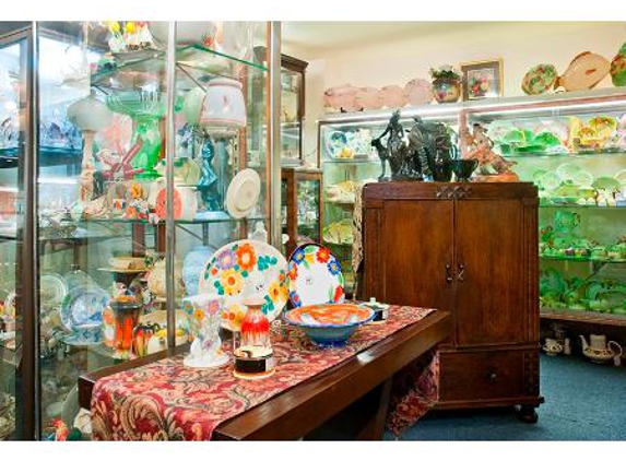 Camberwell Antique Centre - Camberwell, VIC