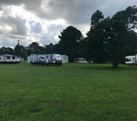 Treeside RV Park - Williamston, NC