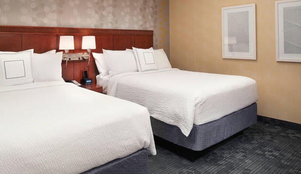 Courtyard by Marriott - Deerfield, IL