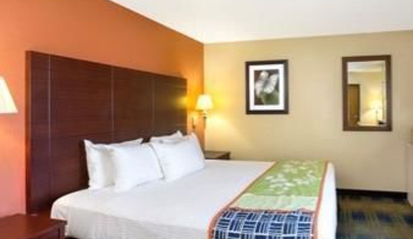 Days Inn by Wyndham Fremont - Fremont, CA