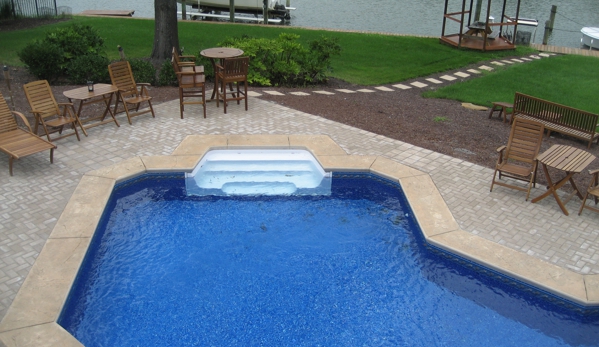 Contemporary Pools - Chesapeake, VA