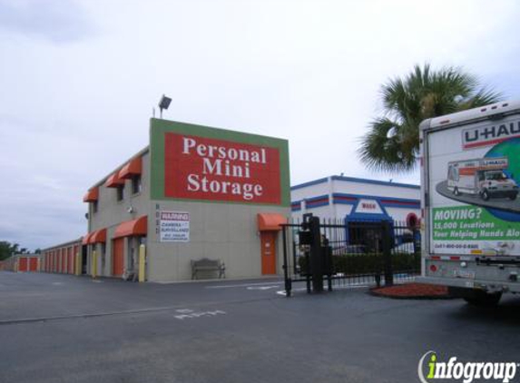Personal Mini Storage - Kissimmee, FL