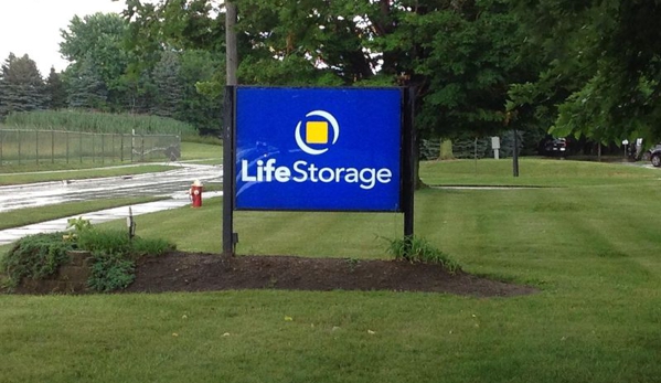 Life Storage - Eastlake, OH