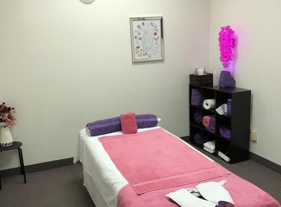 Starmoon Massage - Wixom, MI