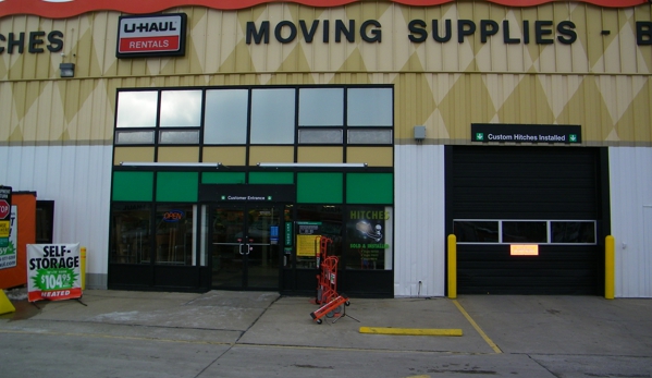 U-Haul Moving & Storage at West Maple St - Omaha, NE