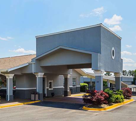 Quality Inn & Suites Greenville - Haywood Mall - Greenville, SC