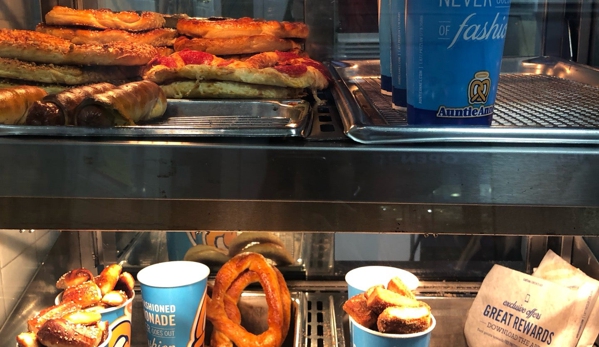 Auntie Anne's Soft Pretzels - New York, NY