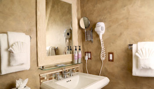 Luxx Hotel & Casita Suites - Santa Fe, NM