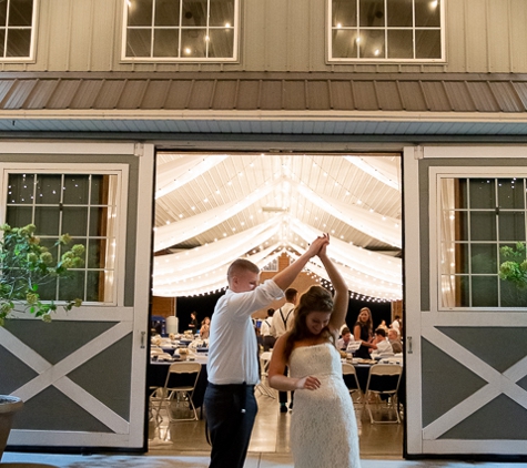 The Stables - Whitehouse, OH. Honey and Oak Photography at The Stables