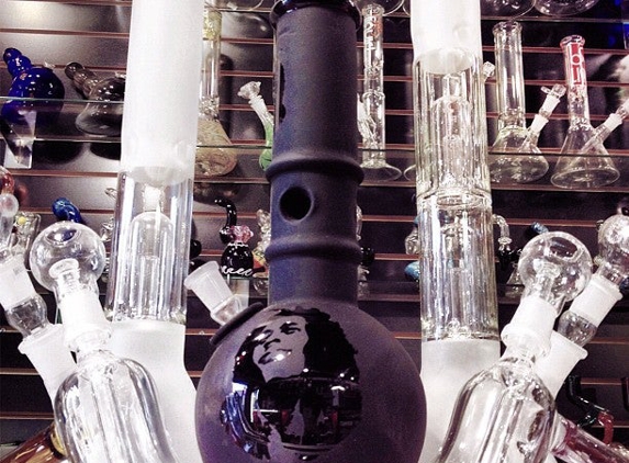 Gravitate Smoke Shop - Scottsdale, AZ