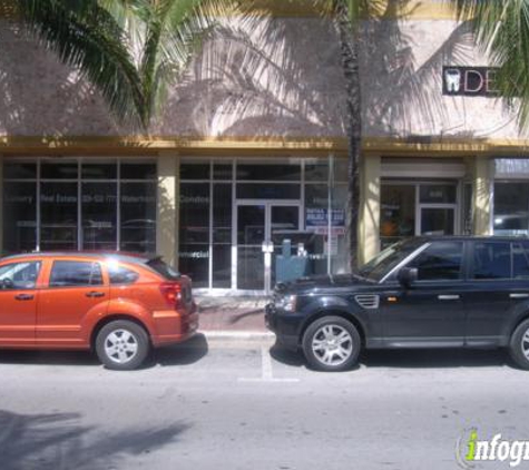 Chesterfield Hotel - Miami Beach, FL