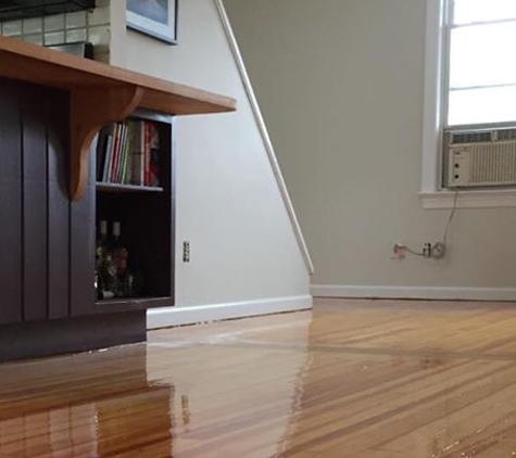 A Bueno Hardwood Floors LLC - Fairfield, CT