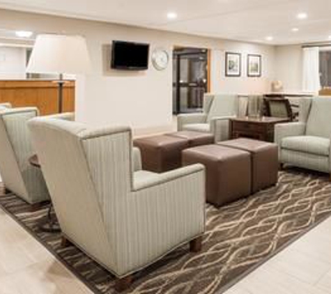 Baymont Inn & Suites - Fulton, MO