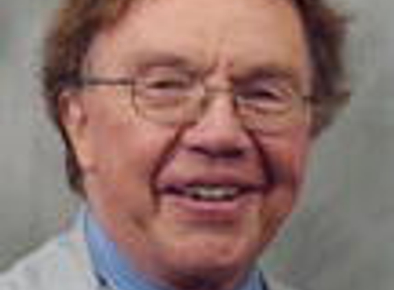 Dr. John A Elstrom, MD - Mchenry, IL