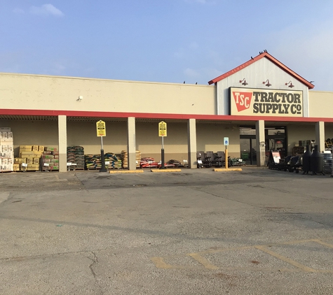 Tractor Supply Co - Breckenridge, TX