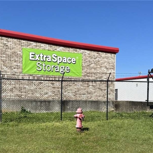 Extra Space Storage - Flowood, MS