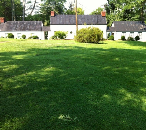 The Inn & Tavern at Meander - Locust Dale, VA