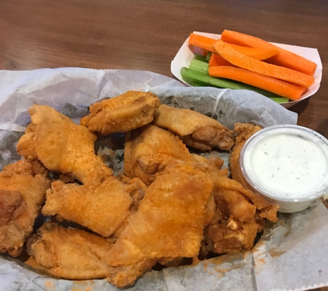 Woody's Wing House - Columbus, OH