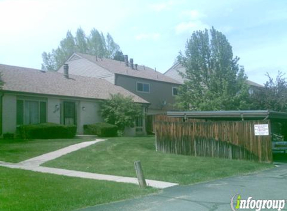 Columbine Lakes Townhouse - Littleton, CO