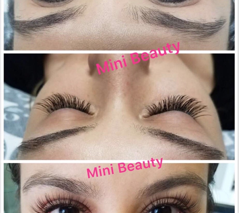 Mini Beauty Eyelash - Pasadena, CA