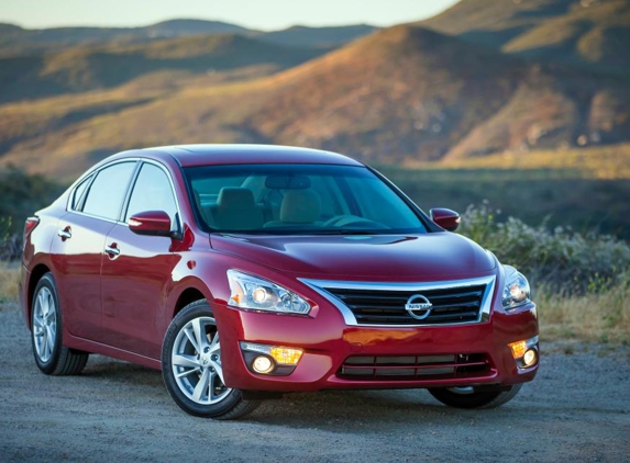 Orange Coast Nissan - Costa Mesa, CA