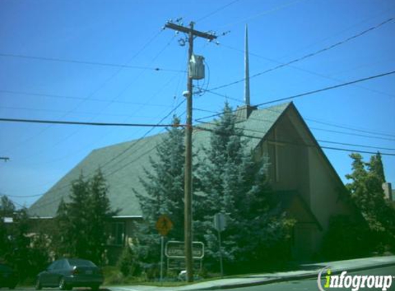 First Baptist Church - Kirkland, WA