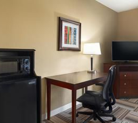 Hampton Inn Knoxville-East - Knoxville, TN