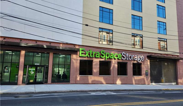 Extra Space Storage - Philadelphia, PA