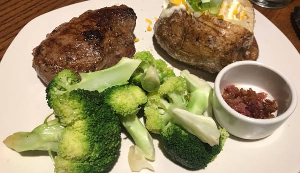 Outback Steakhouse - Burnsville, MN