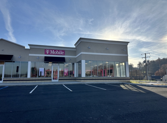 T-Mobile - Tunkhannock, PA