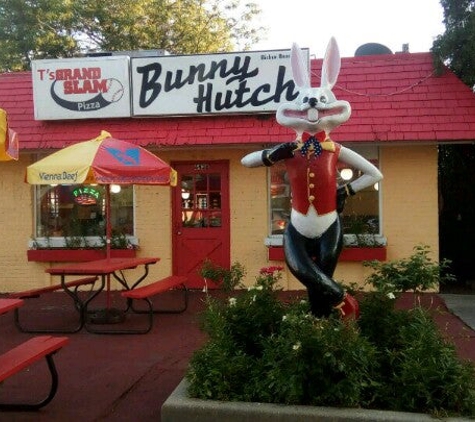Bunny Hutch Restaurant - Lincolnwood, IL